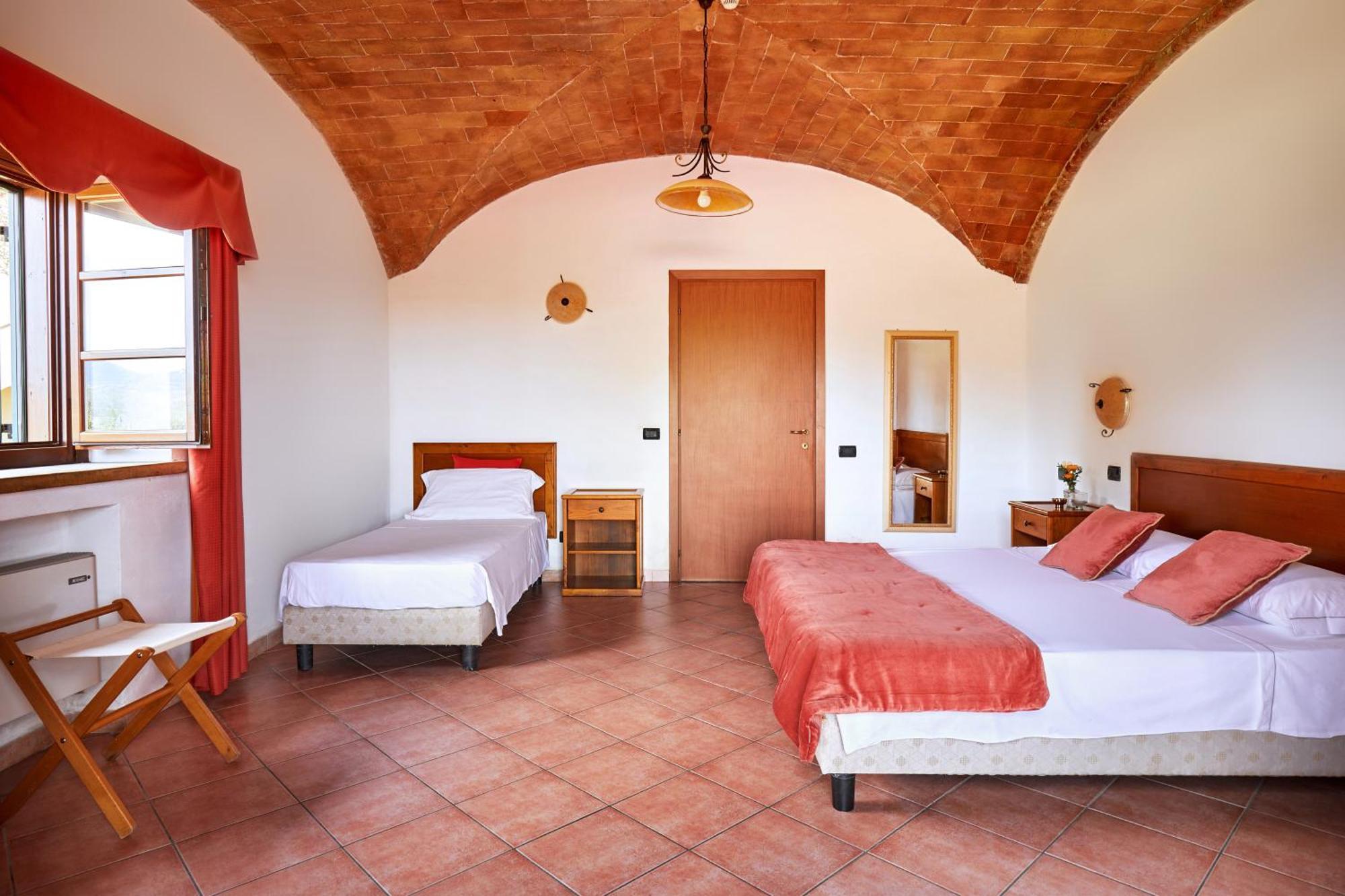 Relais Belvedere Montecatini Val di Cecina Extérieur photo